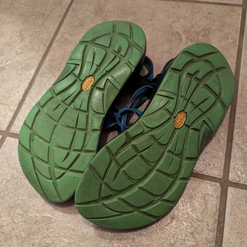 Chacos - Picture 3 of 3
